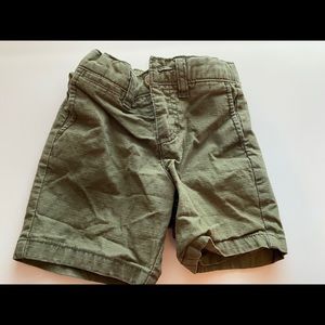 Green old navy baby shorts